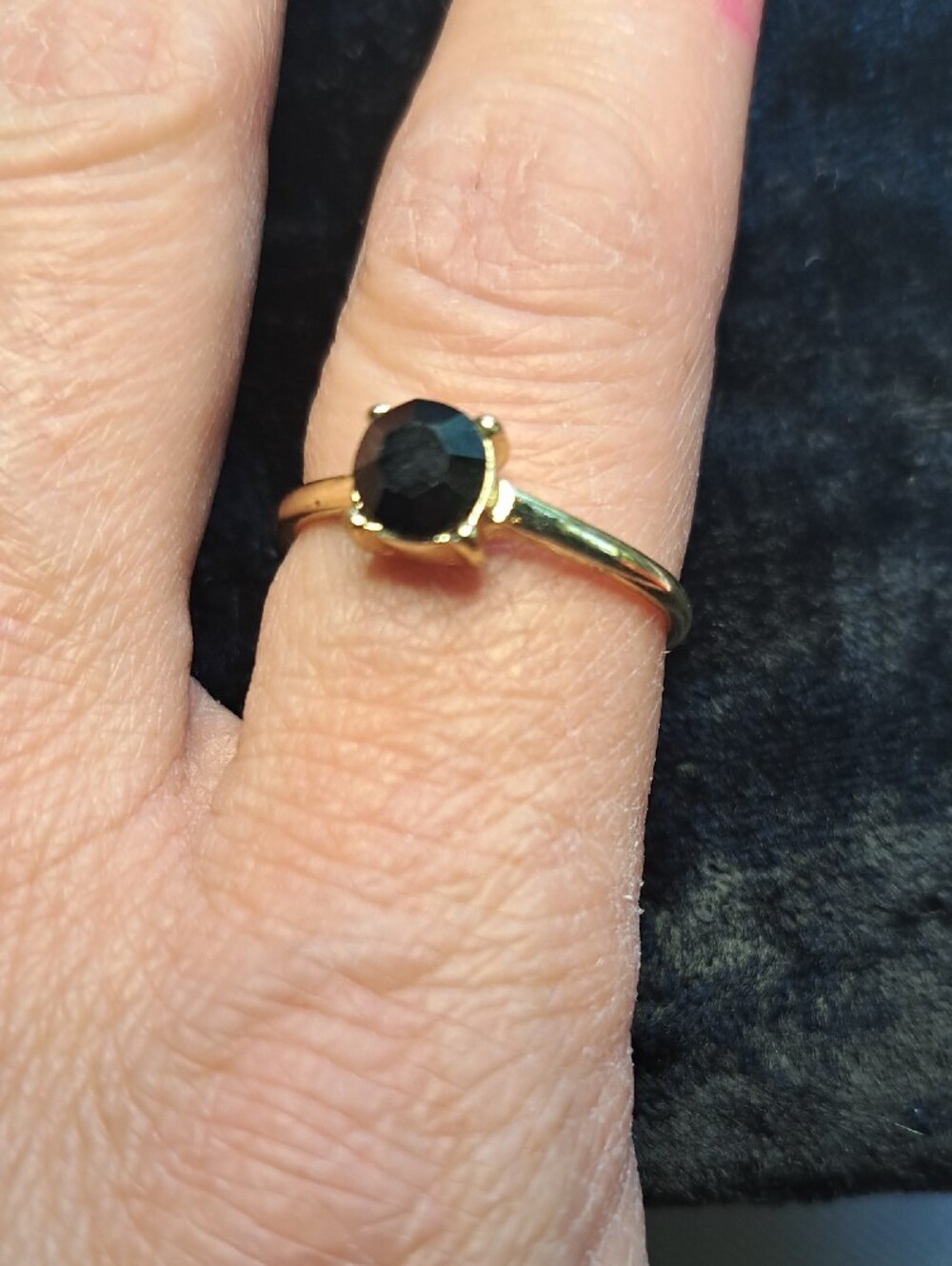 Gold Band Ring with Black Stone - Elegant Women’s Jewelry
